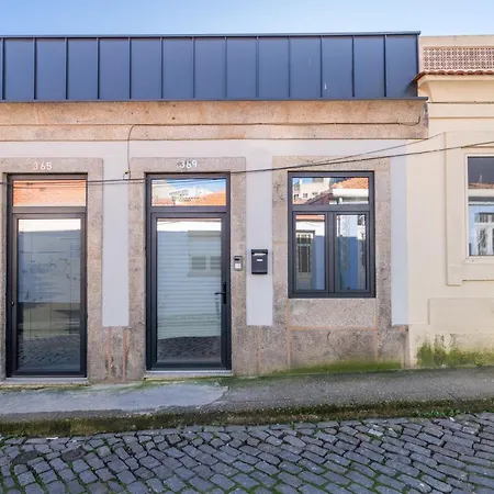 Charming Stylish House W Mezzanine And Terrace Holiday home