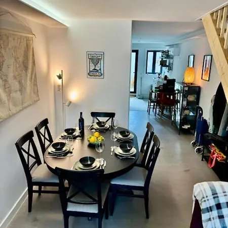 Charming Stylish House W Mezzanine And Terrace Holiday home *